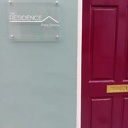 Paris Rooftop Studio At The Residence,