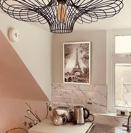 Paris Rooftop Studio At The Residence,