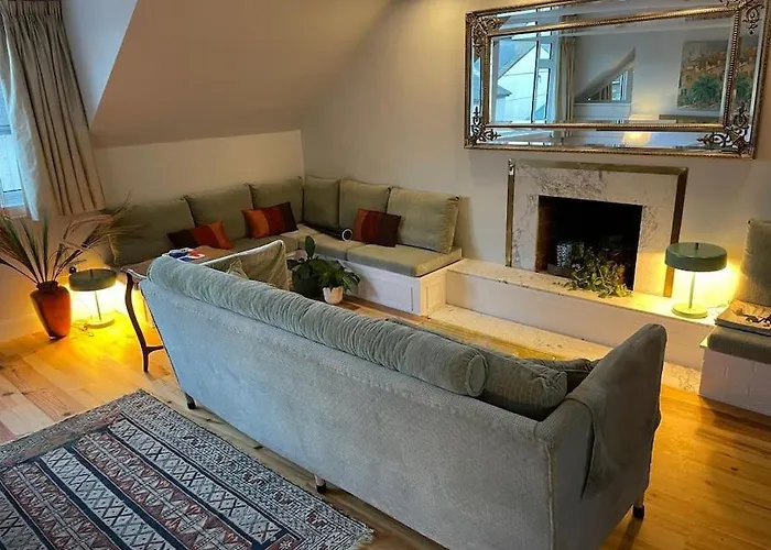 Paris Rooftop Studio At The Residence,