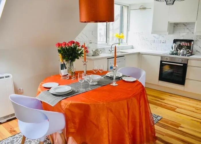 Appartamento Paris Rooftop Studio At The Residence, Bantry